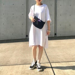 クリーンなワンピースは着崩してこそ楽しめる♥ 最旬ホワイトワンピースコーデ