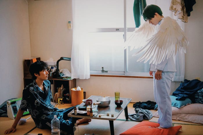 上杉柊平、西村拓哉(C)「ワンルームエンジェル」製作委員会・MBS