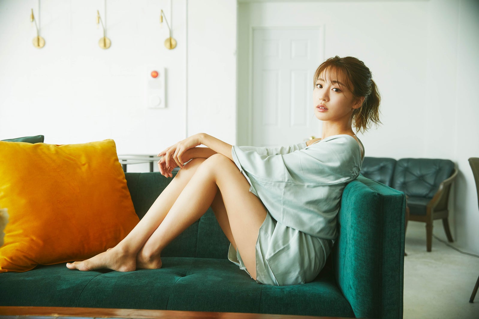 志田友美、結婚＆妊娠を発表　ふっくらお腹も披露