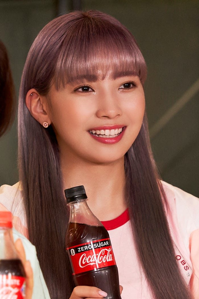 MAYUKA/NiziU(提供写真)