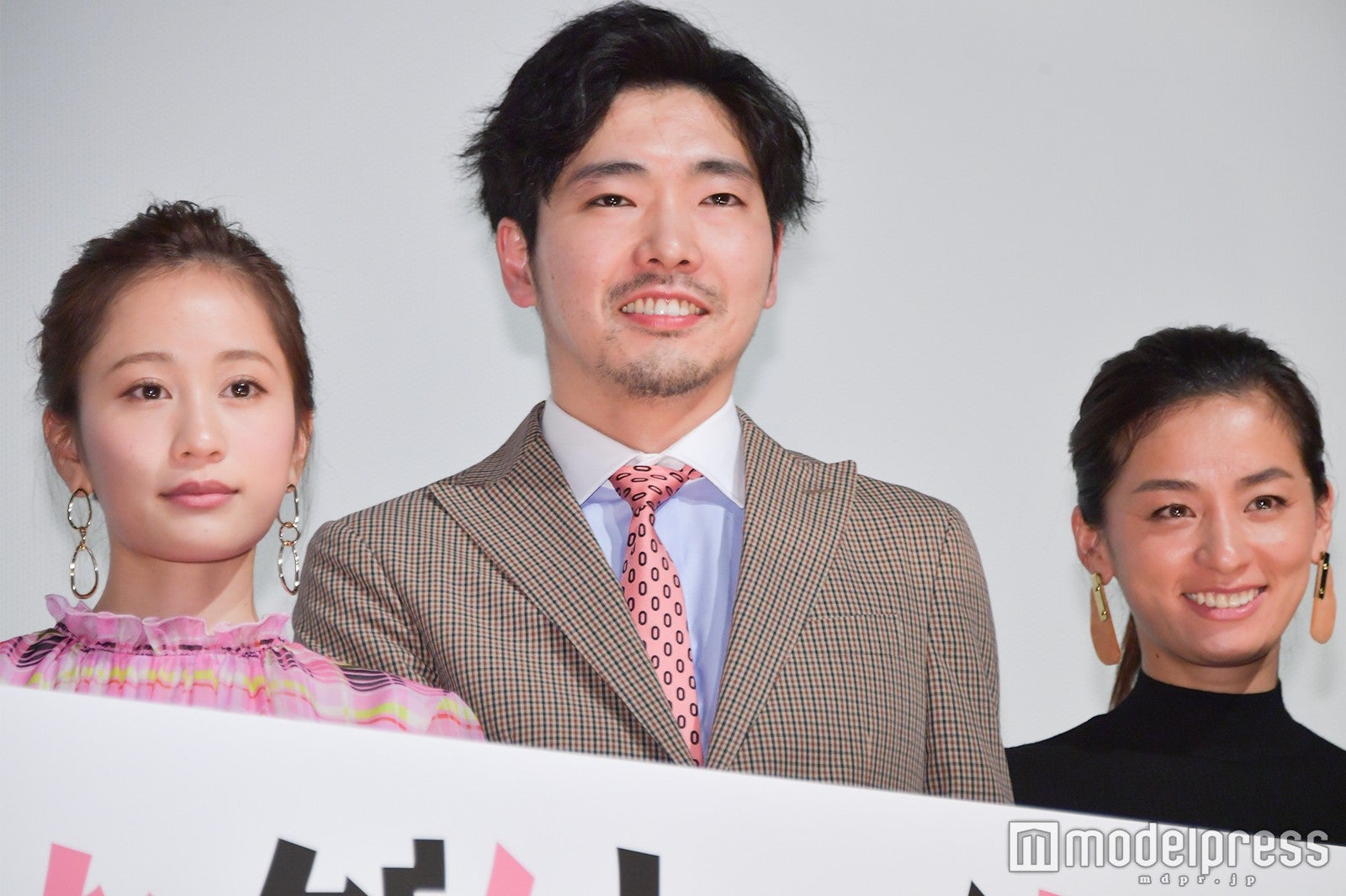 前田敦子、柄本佑、尾野真千子 （C）モデルプレス