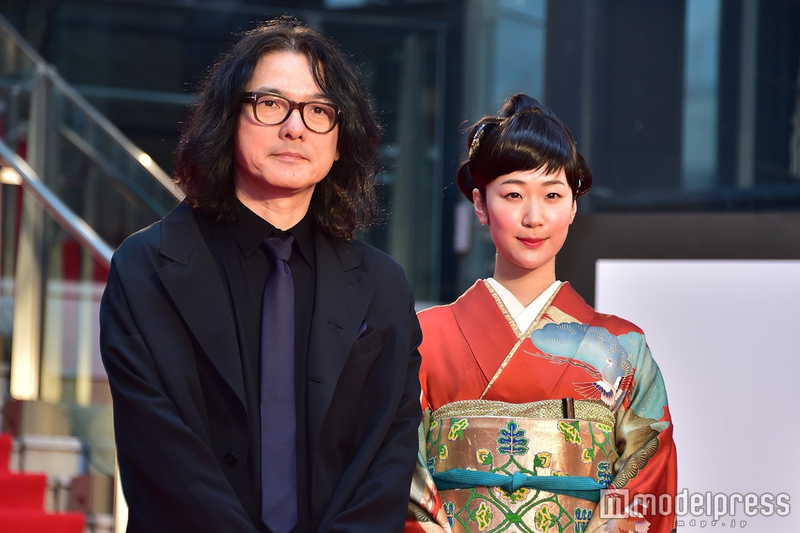 （左から）岩井俊二、黒木華 （C）モデルプレス