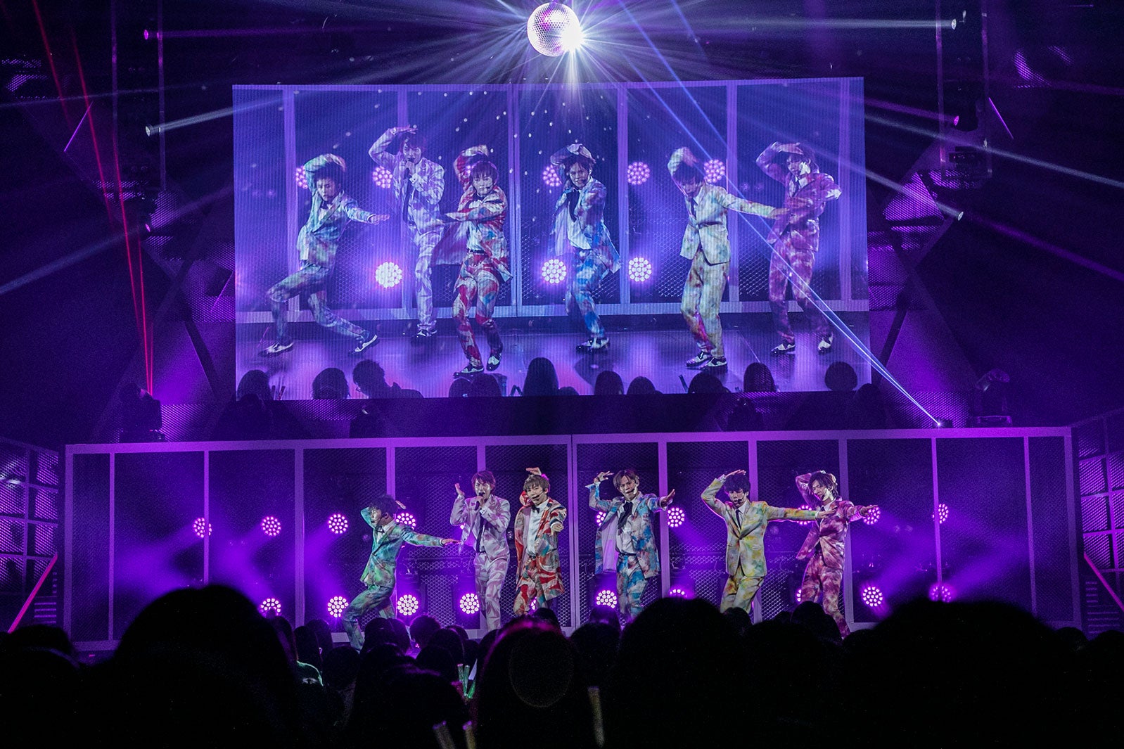 BULLET TRAIN SPRING／SUMMER TOUR 2019「EUPHORIA ～Breakthrough, The Six Brave Stars～」初日公演（写真提供：SDR）
