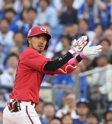 広島3連勝 菊池がV打含む3打点 末包は同点適時打 4位・ヤクルトと0.5ゲーム差接近
