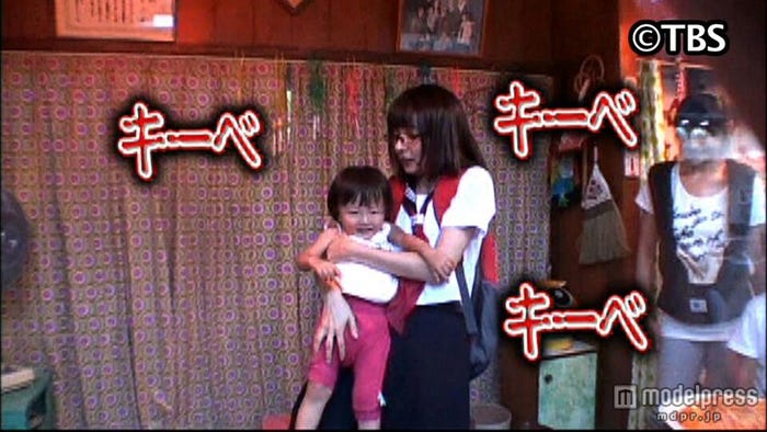 番組の人気キャラクター、ベッキー扮する「木部さん」(画像提供:TBS)