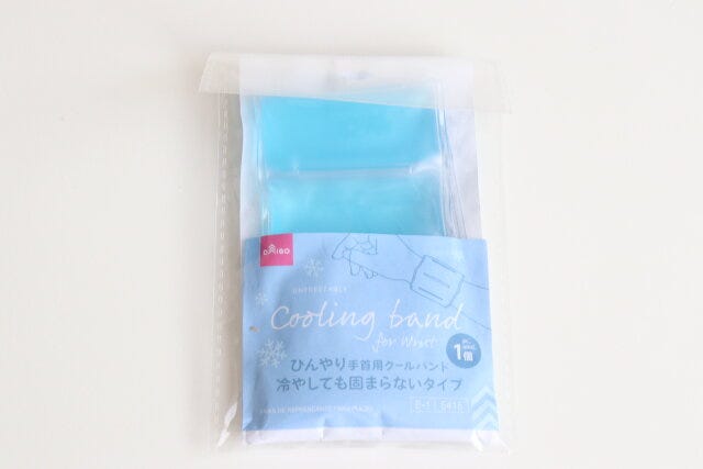 手首用クールバンド　パッケージ