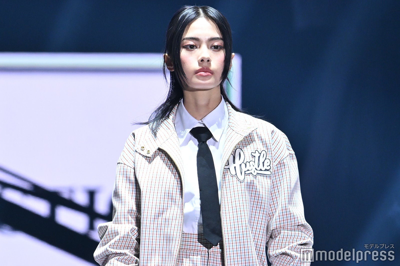 （C）モデルプレス