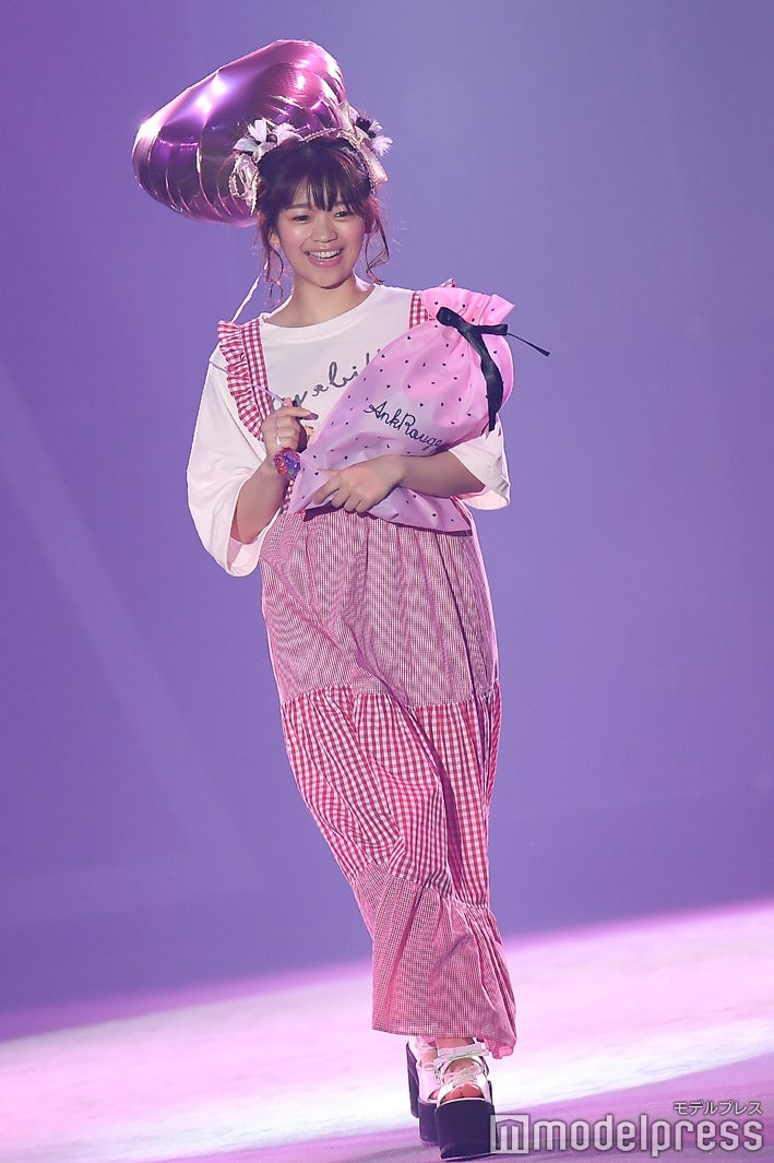 岡村茉奈（C）モデルプレス