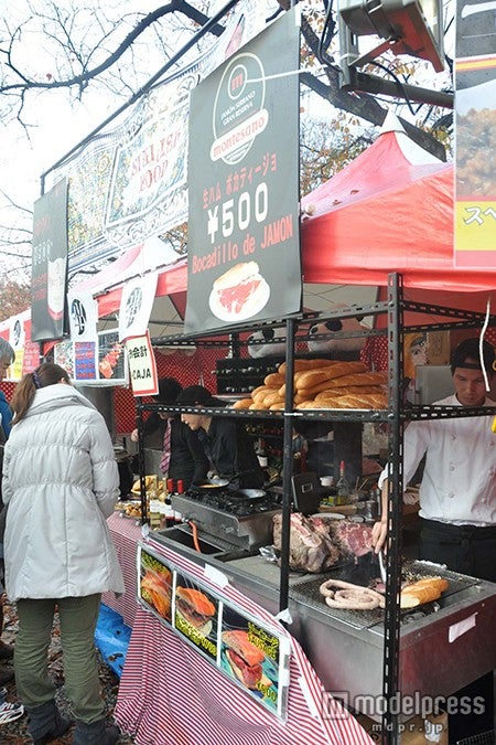 飲食ブース／画像提供：フィエスタ・デ・エスパーニャ2015実行委員会