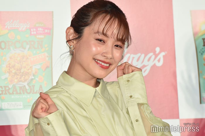 高橋愛 (C)モデルプレス