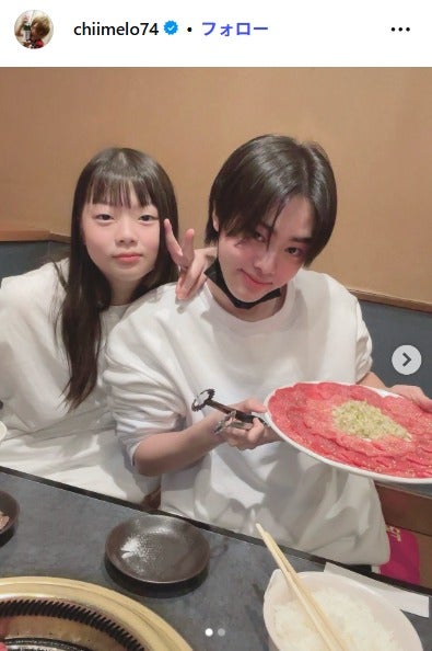 元小学生ホスト・琉ちゃろの妹、女子高生になった近影が話題「めちゃくちゃ可愛い」「大人になったね」の声