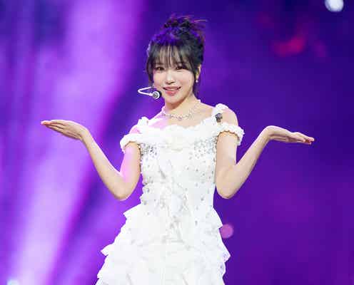 チョ・ユリ、テイラー・スウィフト楽曲カバー 圧巻の歌声LAに響かせる【KCON LA 2024/DAY2】