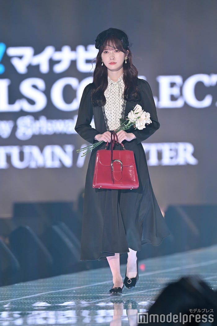 加藤史帆(C)モデルプレス