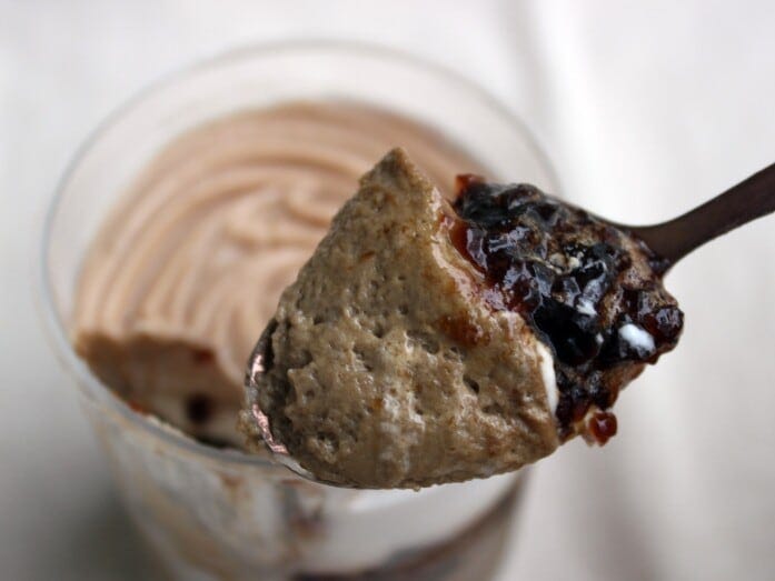 ほうじ茶とコーヒーのほろ苦い風味でフィニッシュ