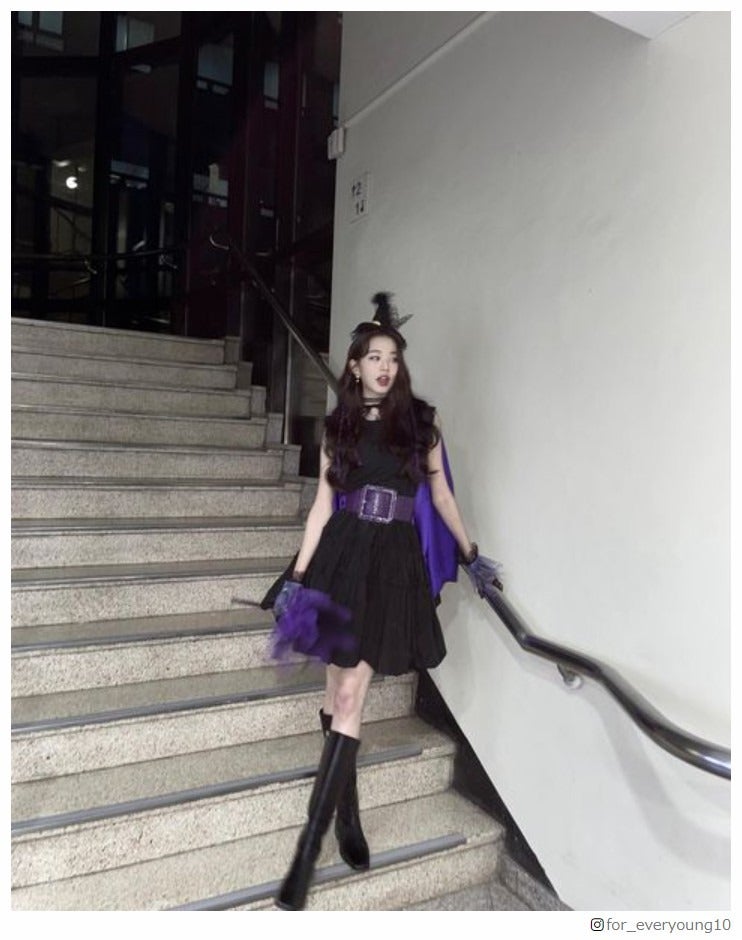 元IZ*ONEウォニョン、美脚披露“魔女コスプレ”「優勝」「可愛すぎ」と絶賛の声