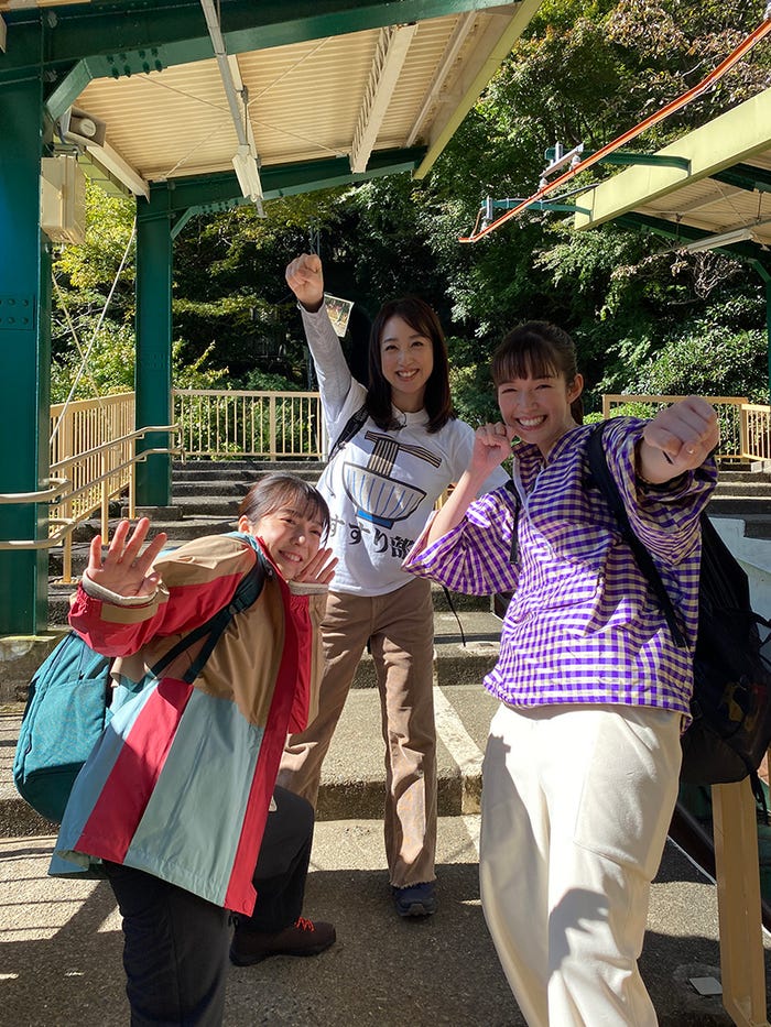 (左から)上白石萌音、川田裕美、佐藤栞里(C)日本テレビ