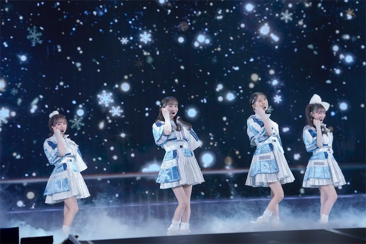 ももクロ、15回目の冬恒例ワンマンライブ『ももいろクリスマス』開催 今回のテーマは"宇宙旅行"
