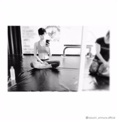 有村架純の美腹筋に釘付け 「スタイル良すぎ」「見惚れちゃう」と絶賛の声