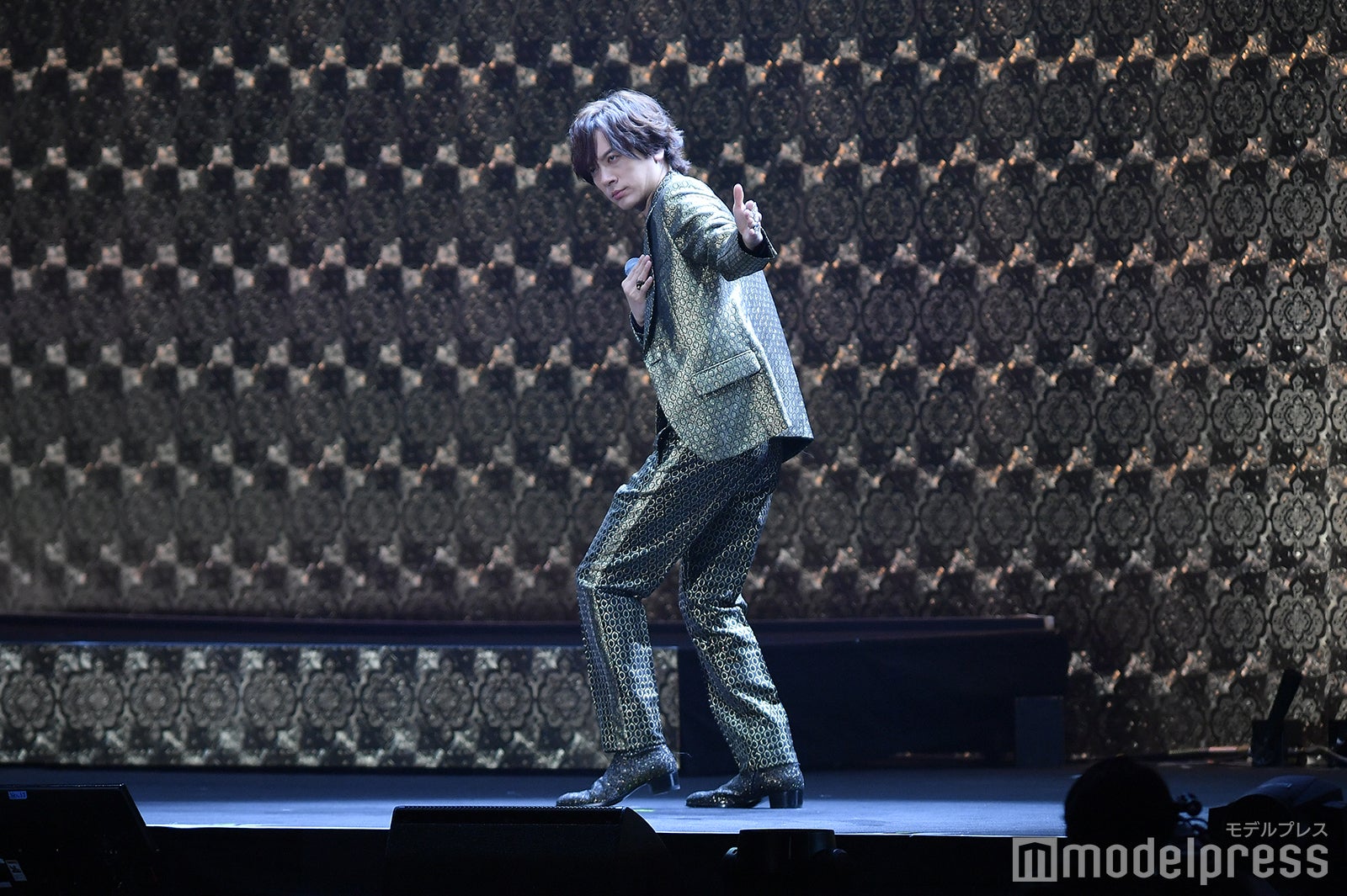 サプライズゲストのDAIGO（C）モデルプレス