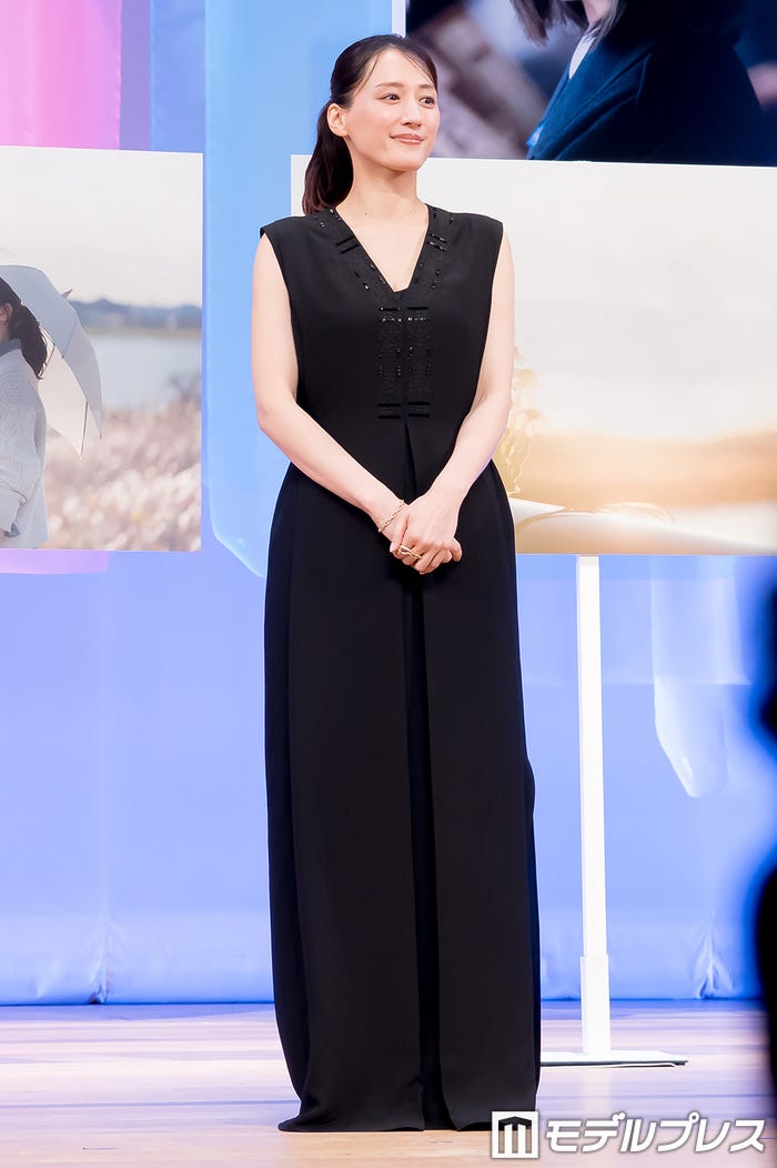 綾瀬はるか(C)モデルプレス