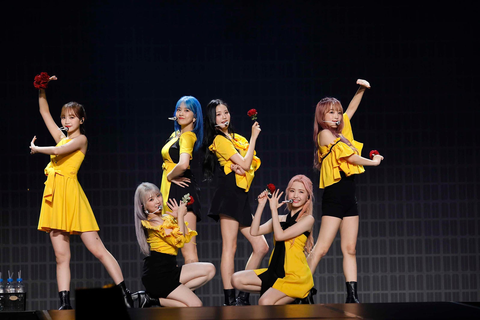 IZ*ONE（C）OFF THE RECORD