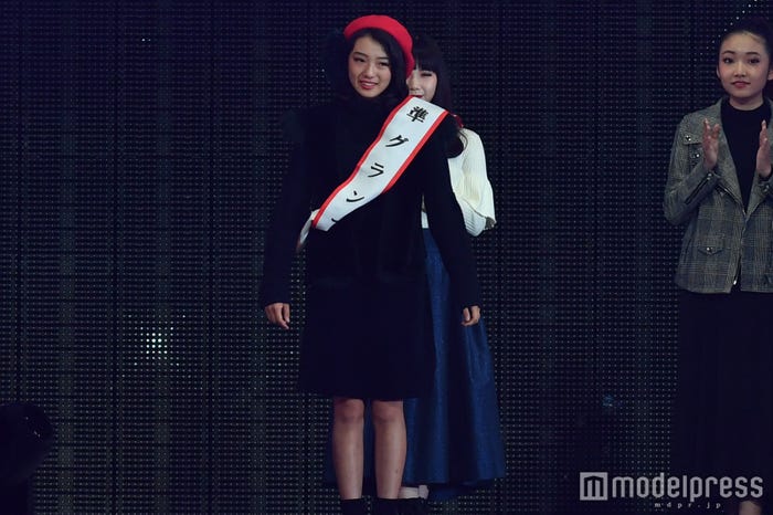 準グランプリの小林愛実さん (C)モデルプレス