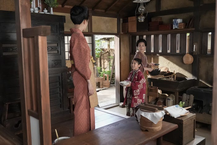 石橋静河、国仲涼子「ブラッサム」第15話(C)NHK