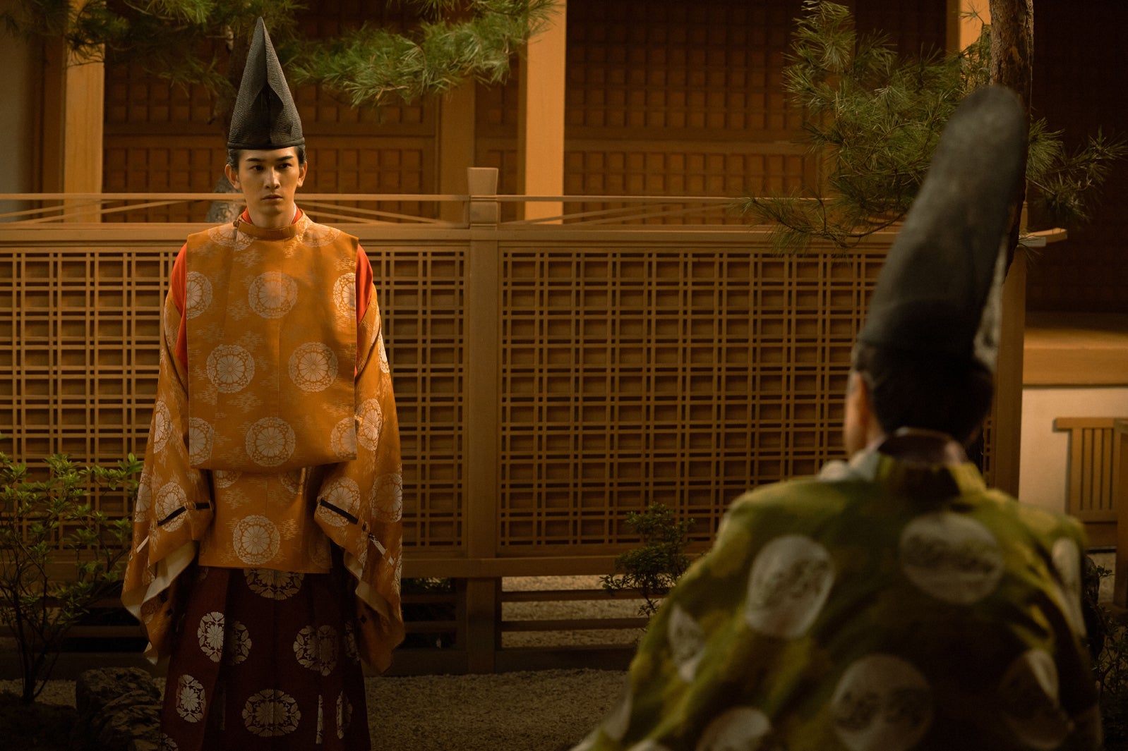 町田啓太、橋爪淳「光る君へ」第12話より（C）NHK