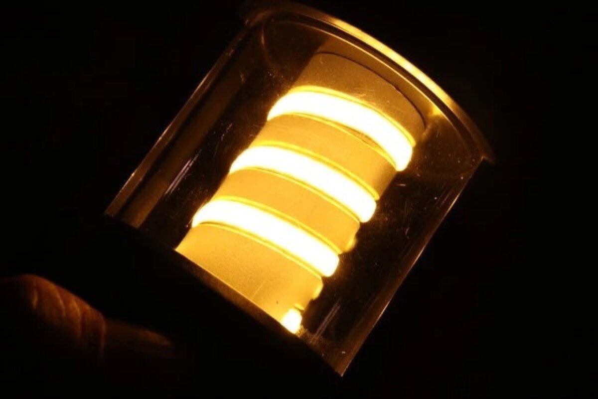 ダイソー　COBランタン