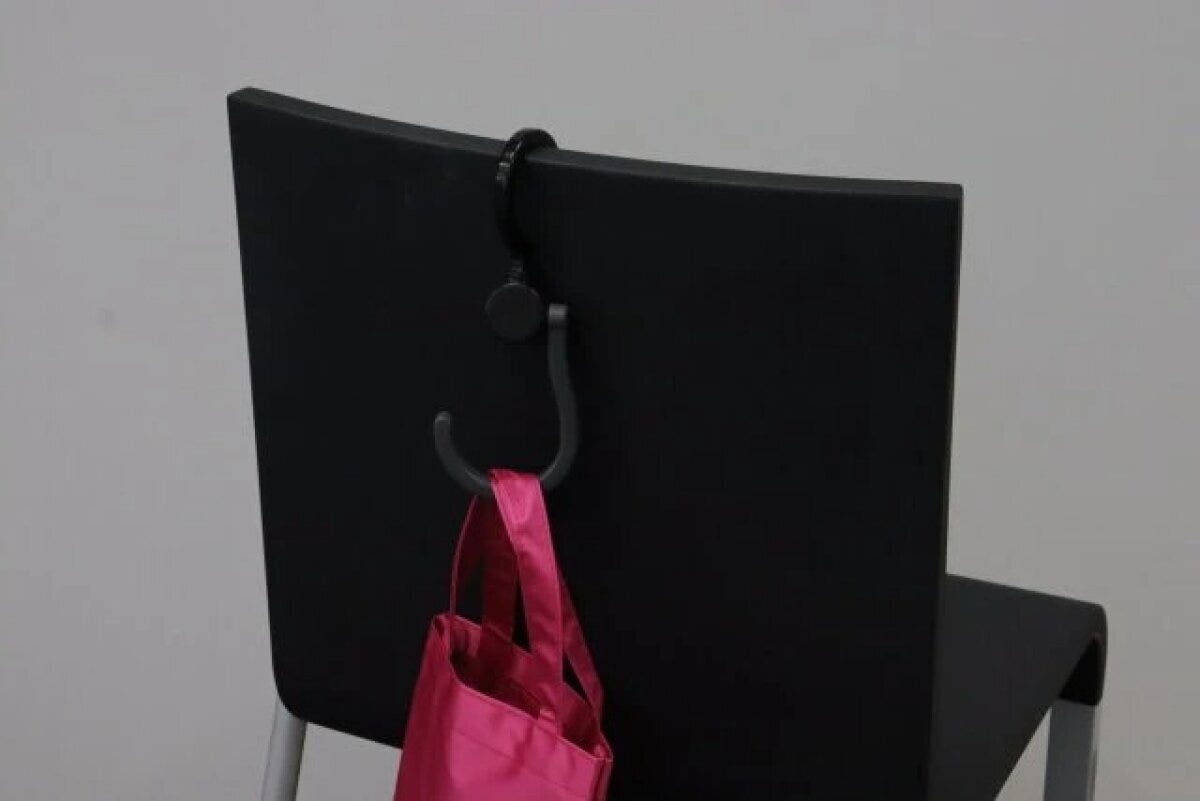 ダイソー　たためるフック　使用例