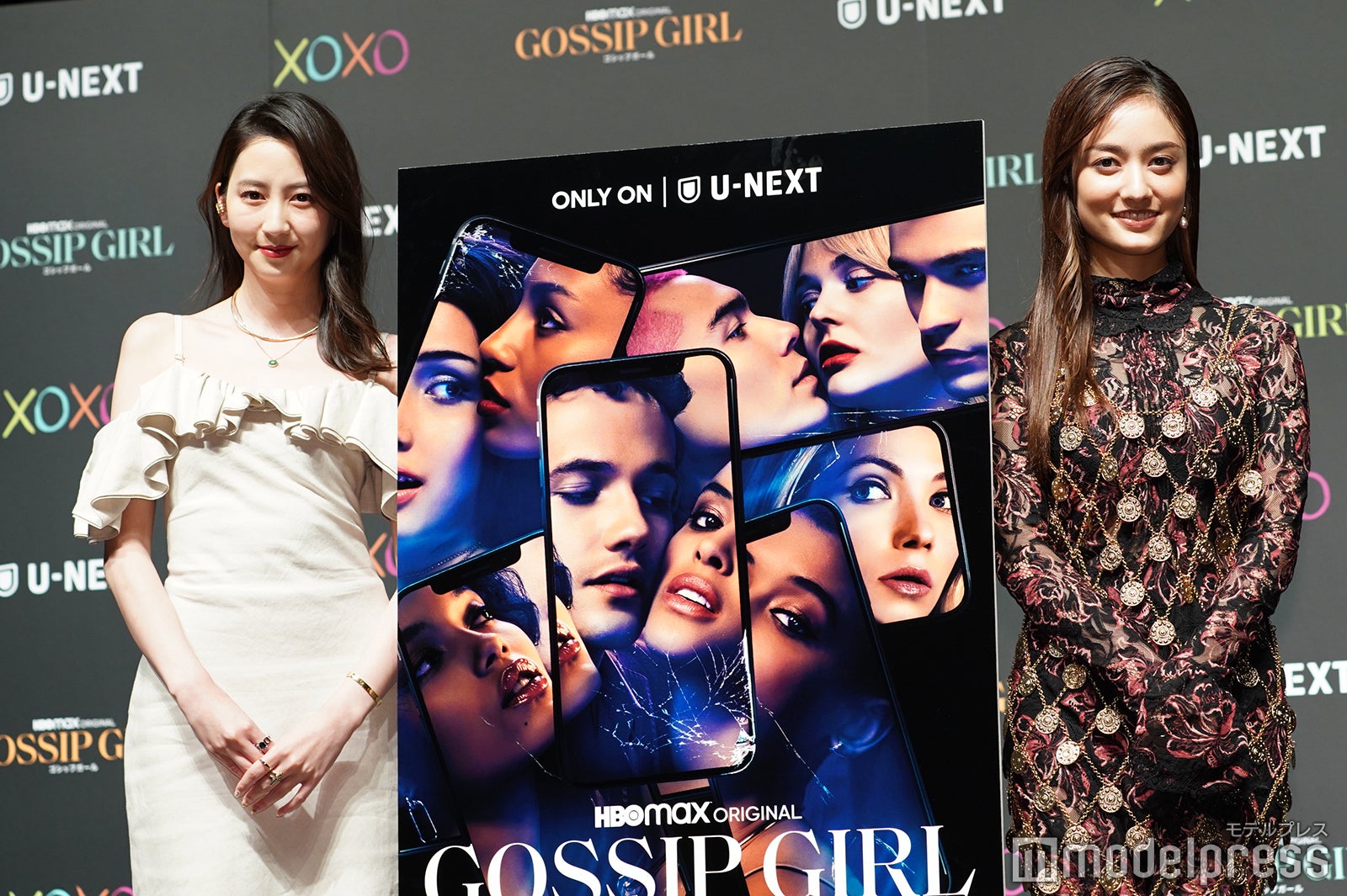 河北麻友子、谷まりあ （C）モデルプレス