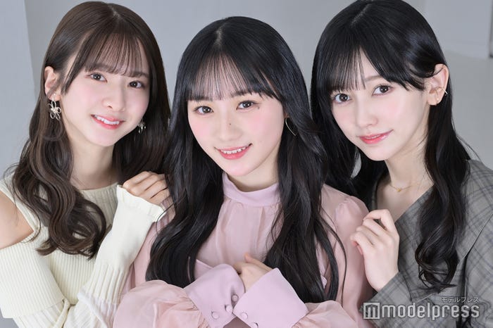 菅原咲月、川崎桜、池田瑛紗(C)モデルプレス