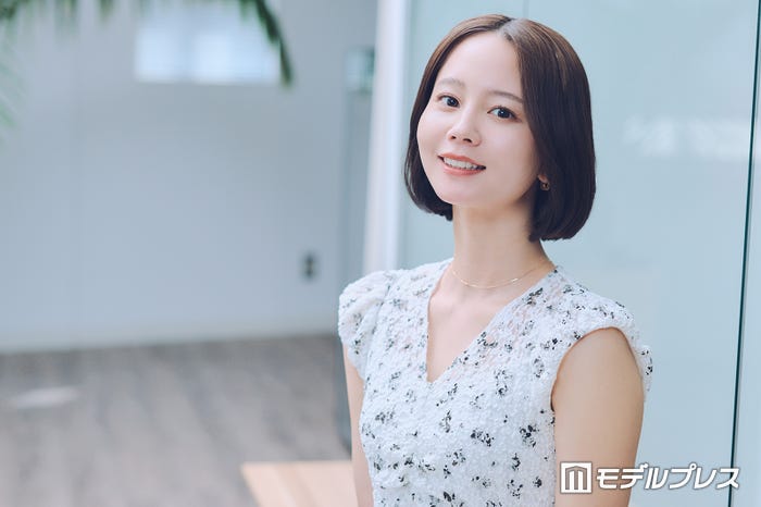 奈々未(C)モデルプレス