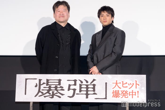 佐藤二朗、山田裕貴(C)モデルプレス