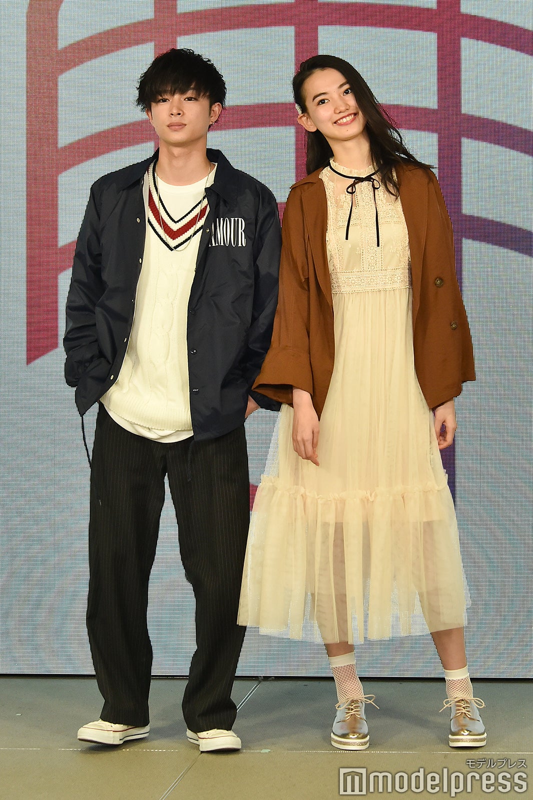 曽田陵介、黒木麗奈 （C）モデルプレス