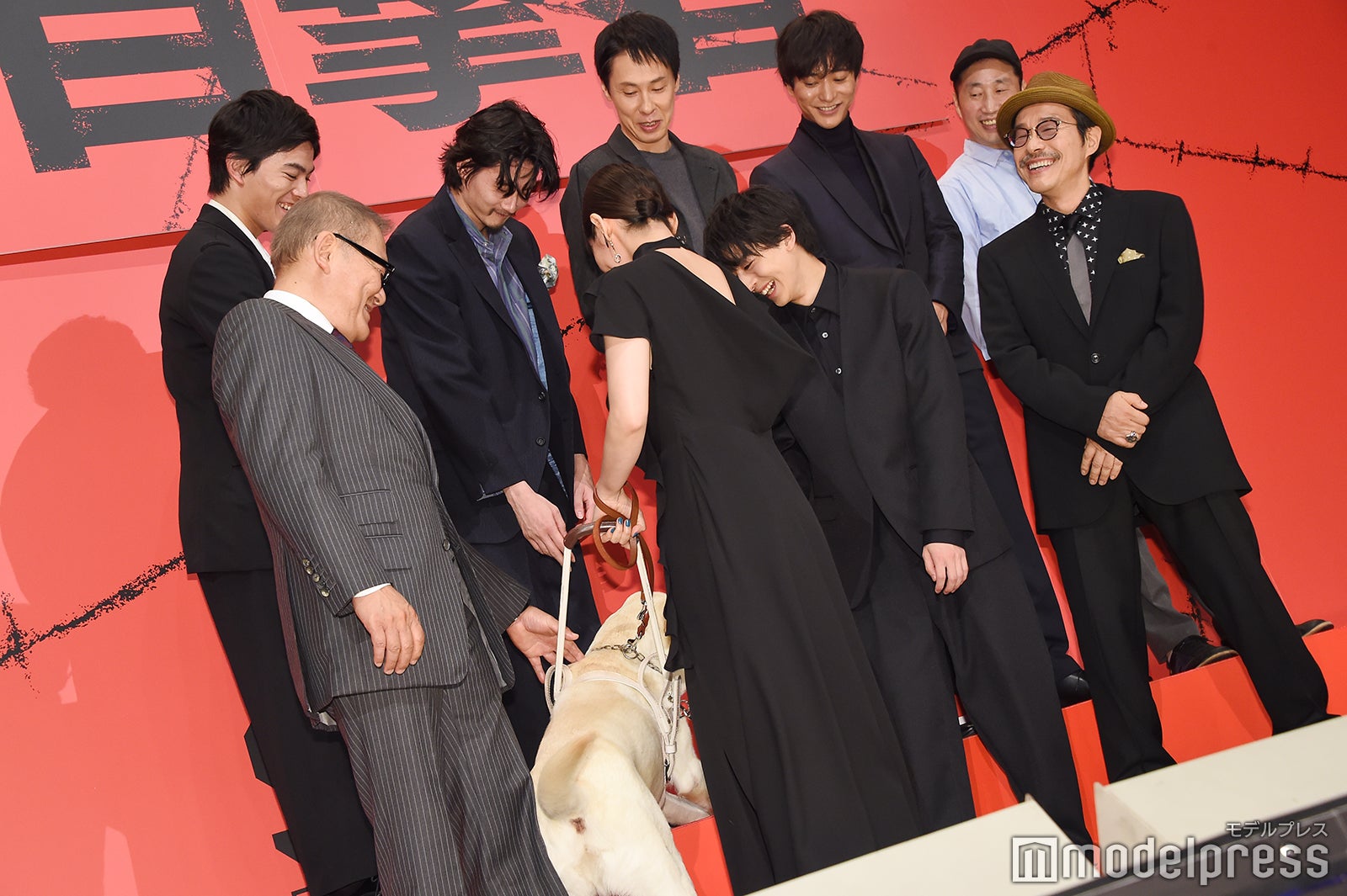 （前列左から）國村隼、吉岡里帆、高杉真宙、田口トモロヲ（後列左から）松大航也、栁俊太郎、大倉孝二、浅香航大、森淳一監督（C）モデルプレス