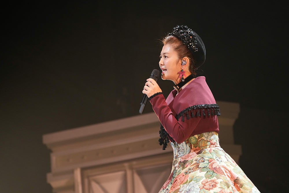 画像2/5) 南野陽子、40周年記念コンサートツアー開幕 “伝説衣装