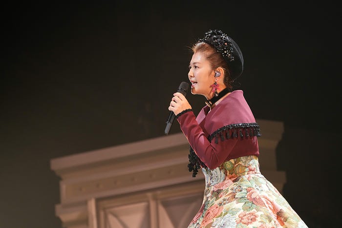 南野陽子「YOKO MINAMINO 40th Anniversary~ALL singles~“楽園のDoor”」(C)HIRO EDWARD SATO