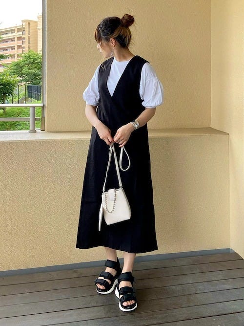 黒ジャンスカ