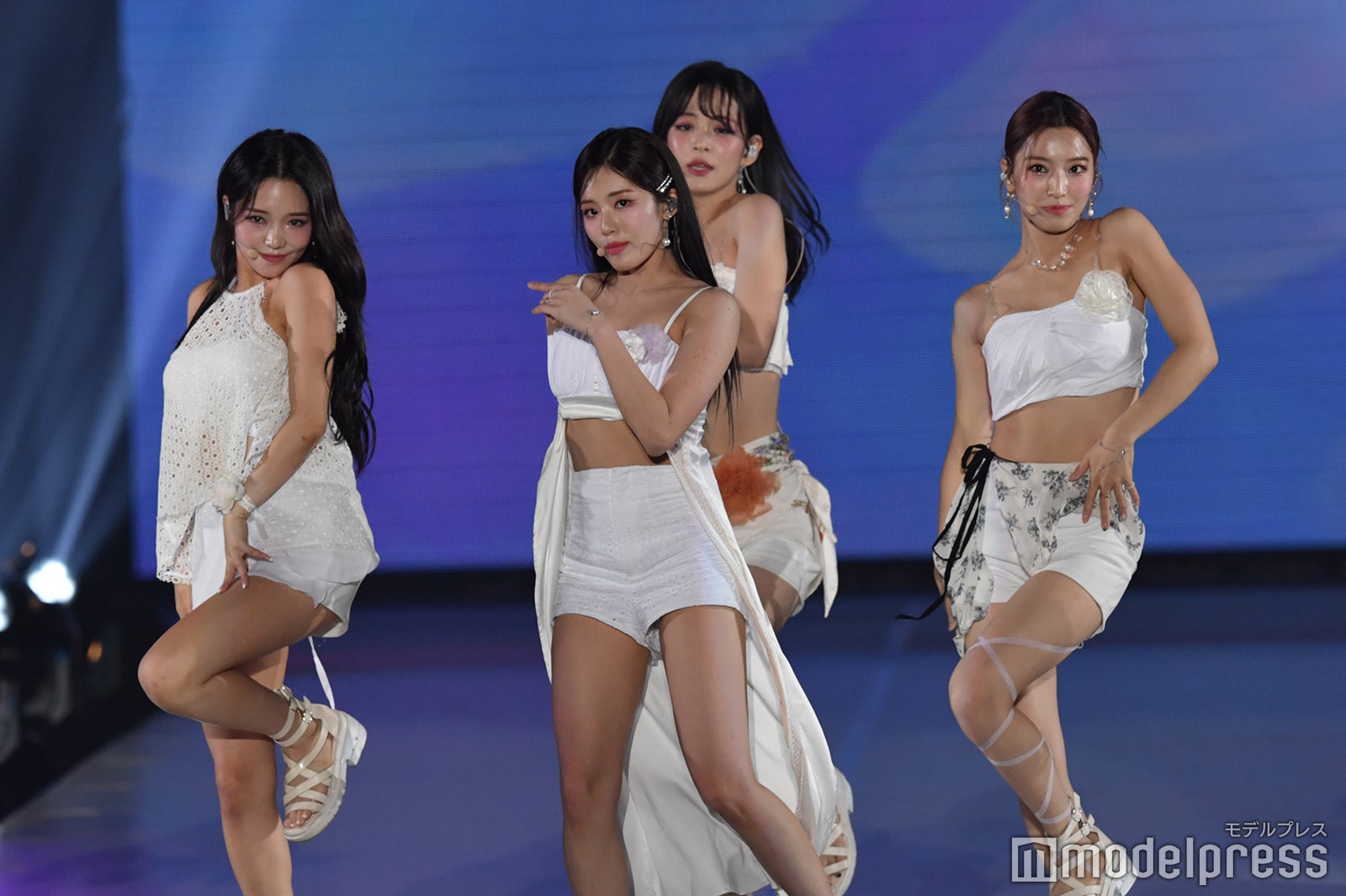 （C）モデルプレス