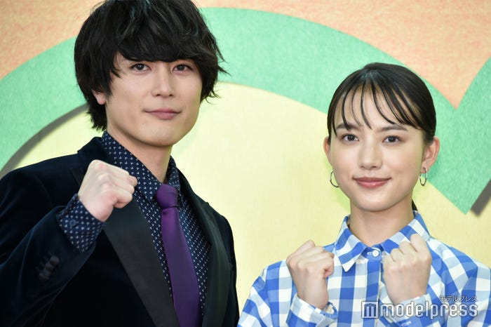 間宮祥太朗、清原果耶(C)モデルプレス
