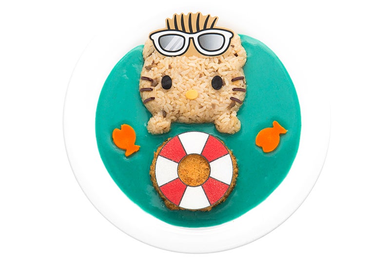 日焼けダニエルのメンチカツカレー（1,300円） （C）1976，2009 SANRIO CO．，LTD．（C）1976，1988，1990，1996，1999，2001，2013，2019 SANRIO CO．，LTD．