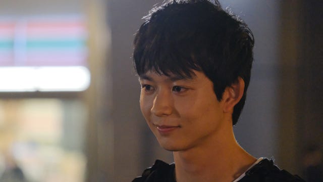 鈴木仁(C)畑亜希美/小学館 フジテレビジョン