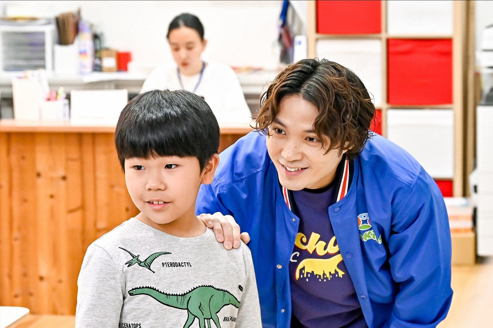 鈴木楽、磯村勇斗／「持続可能な恋ですか？～父と娘の結婚行進曲～」第6話より（C）TBS