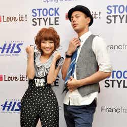 左から:鈴木奈々、ユージ