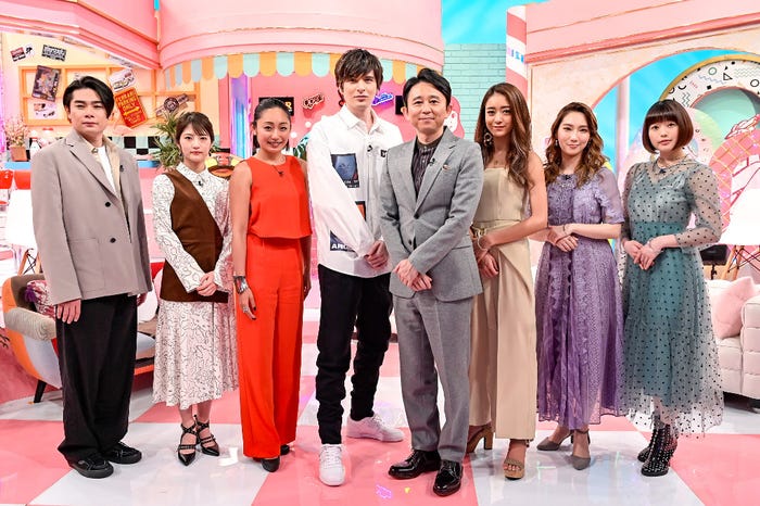 (左から)吉村崇、若月佑美、安藤美姫、城田優、有吉弘行、みちょぱ、ファーストサマーウイカ、冨手麻妙(C)TBS