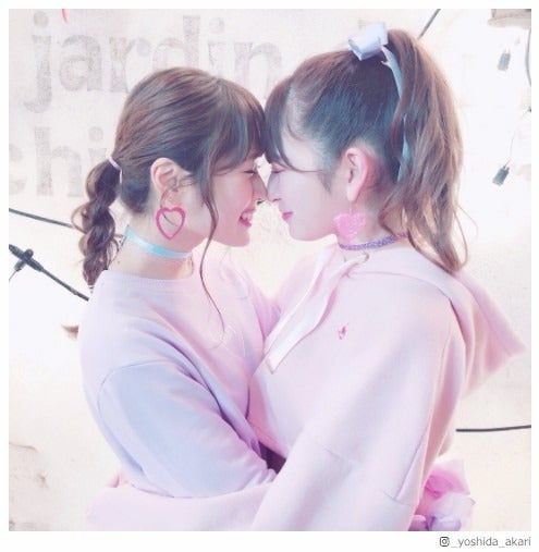 Nmb48吉田朱里 渋谷凪咲 ハグ 鼻キスにファン悶絶 可愛すぎ これは反則 モデルプレス Nmb48吉田朱里 渋谷凪咲 ハグ 鼻キスにファン悶絶 可愛すぎ これは反則 モデルプレス