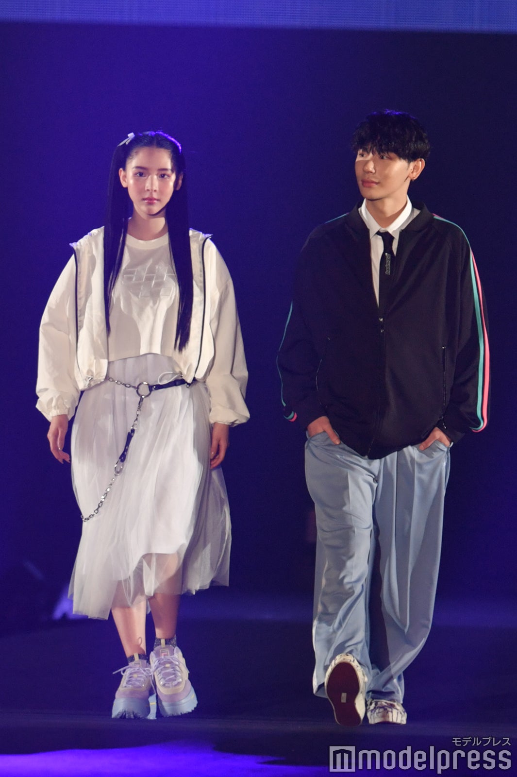 （C）モデルプレス