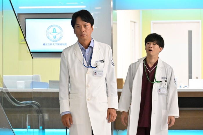 椎名桔平、矢本悠馬 (C)日本テレビ