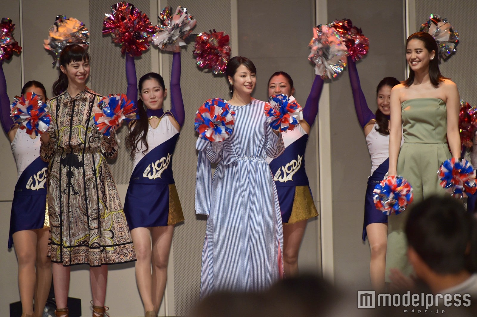 中条あやみ、広瀬すず、山崎紘菜 （C）モデルプレス